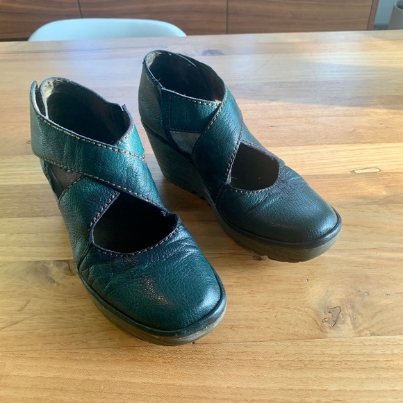 Fly London Shoes - Fly London size 38 yogo petro